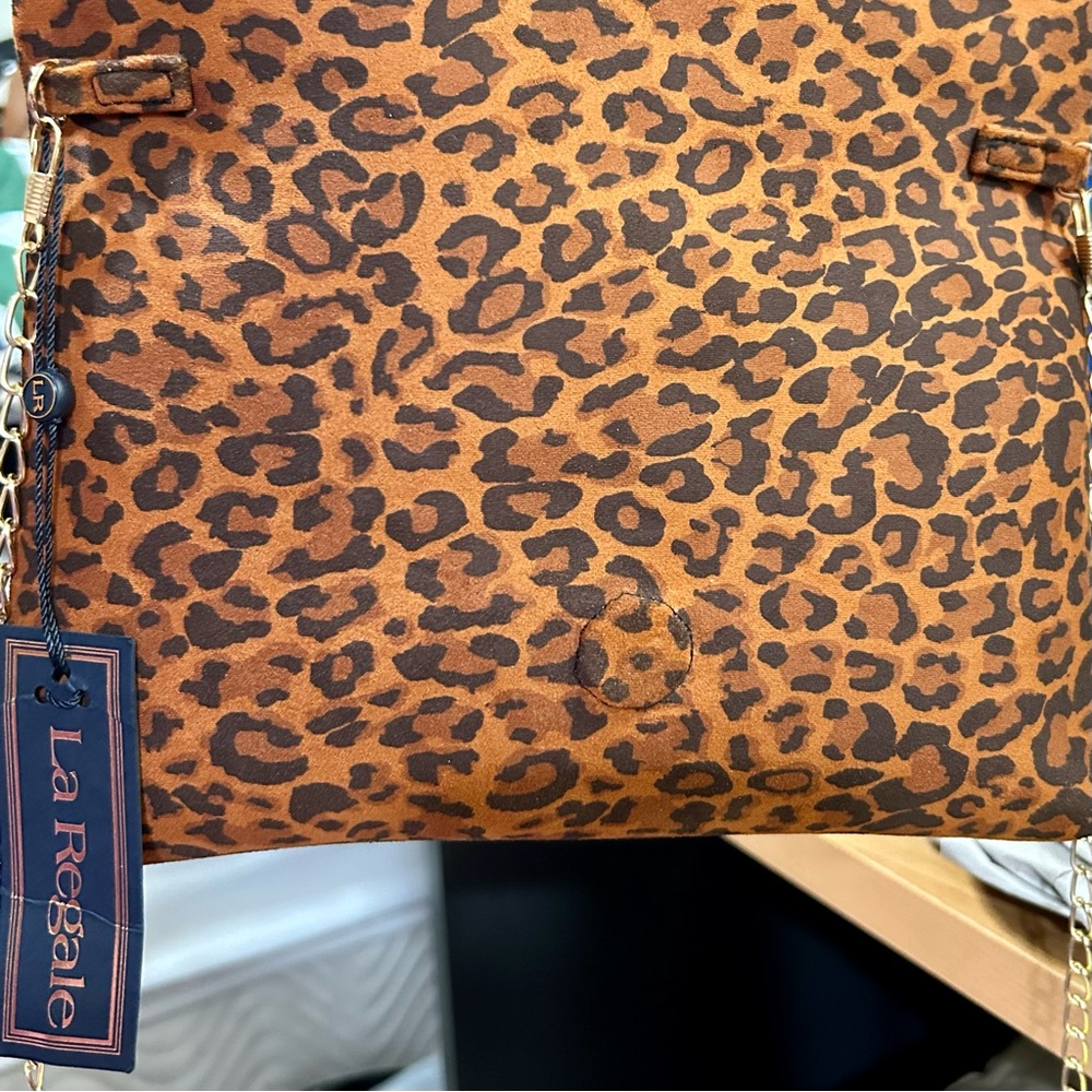 La Regale Italian Brand Crossbody Fold Over Animal Print Clutch Gold Tone Chain - Picture 6 of 6